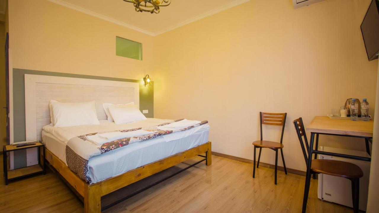 Wine Symphony Boutique Hotel Tbilisi Esterno foto